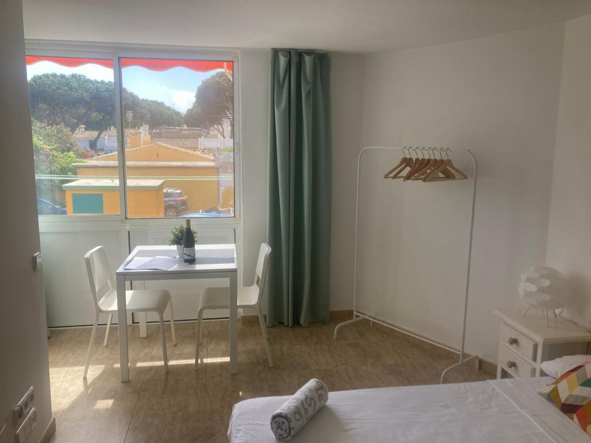 Cozy Studio Near The Beach Sitio de Calahonda Exterior photo